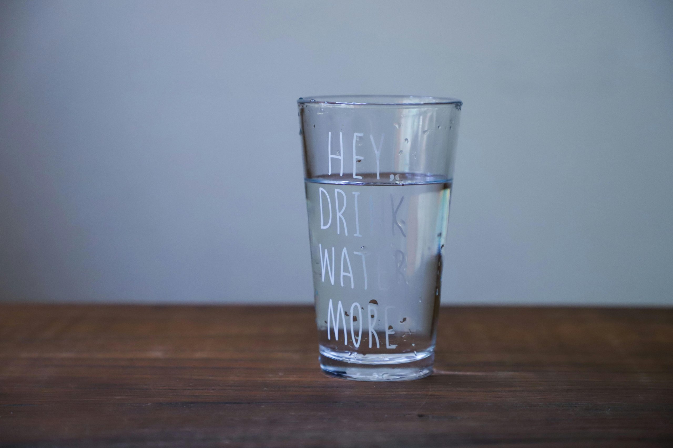 How to Stay Hydrated in the Dry Climate of Saudi Arabia