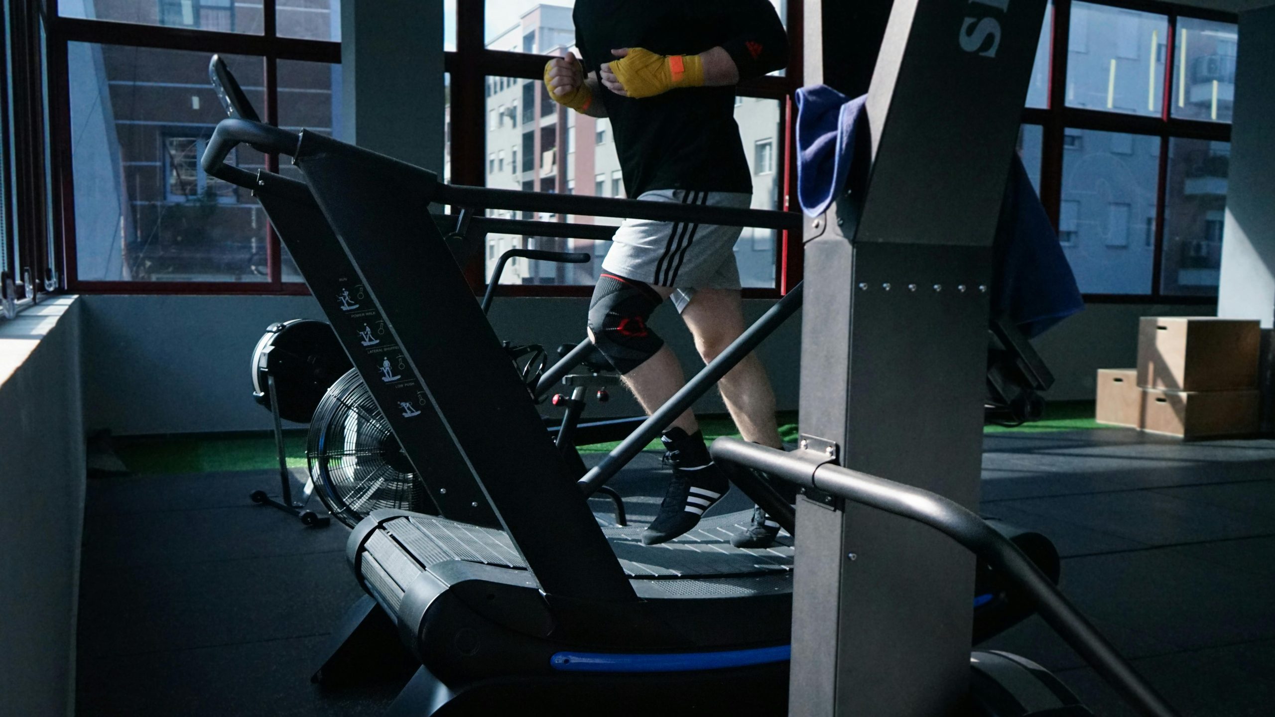 Indoor Workout Tips for Hot Weather in Saudi Arabia